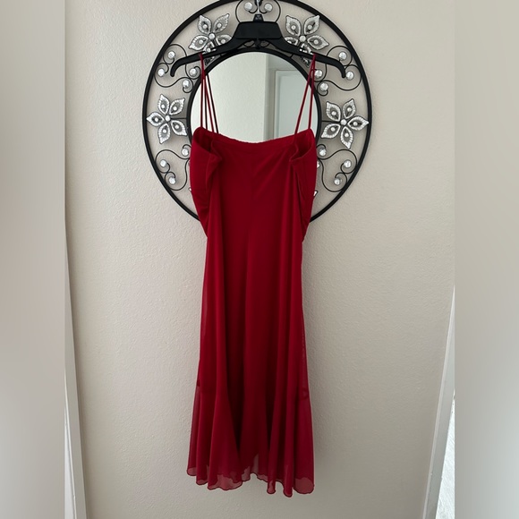 🌻Red High-Low Ruched Dress - Picture 5 of 7